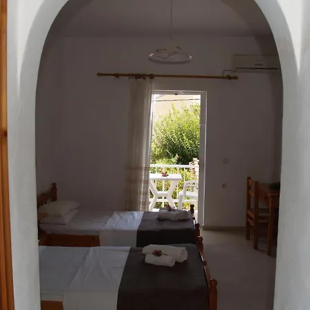 Clad Laganas